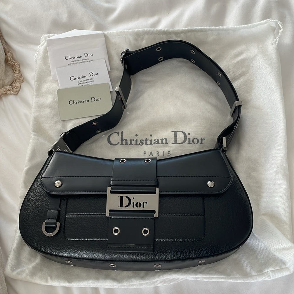 CHRISTIAN DIOR STREET CHIC SHOULDER BAG